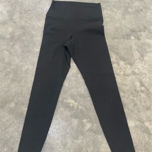 Old Navy Women’s XS Leggings. Ultra High Rise